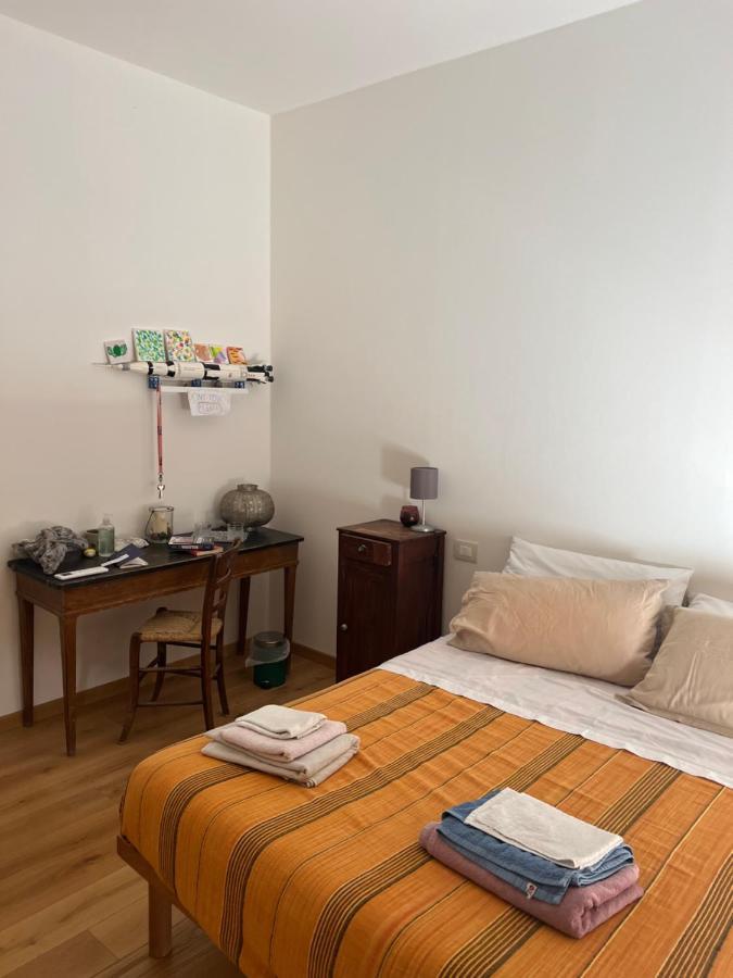 A Casa Di Gia Gia Apartment Bologna Bagian luar foto