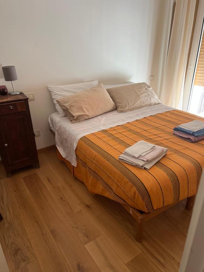 A Casa Di Gia Gia Apartment Bologna Bagian luar foto